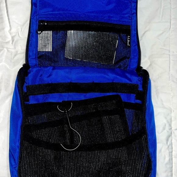 LLBean Traveler - Picture 3 of 4